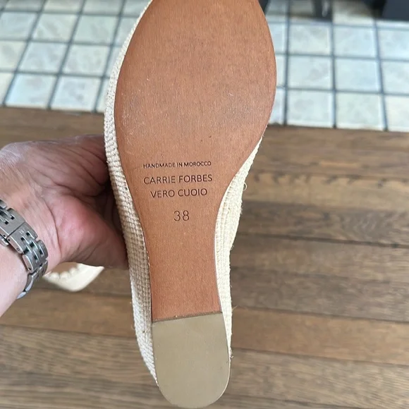 CARRIE FORBES Karim woven raffia wedges in excellent unworn condition. - Picture 3 of 6